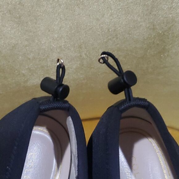 Cole Haan Grand Ambition Black Leather Heels with Adjustable Insert - Picture 4 of 15